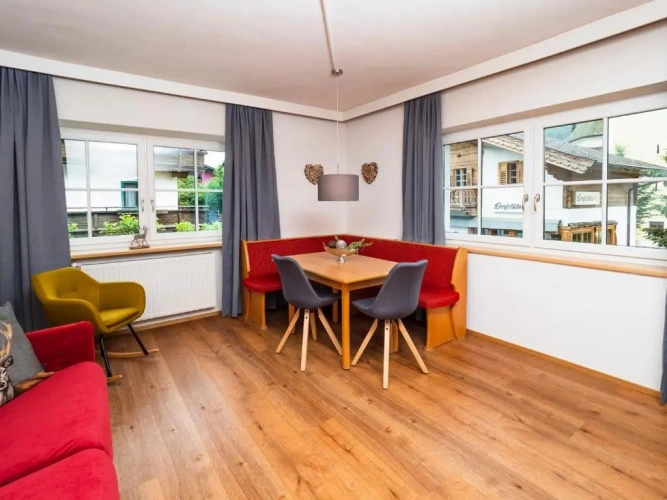 1 Bedroom Apartment with balcony