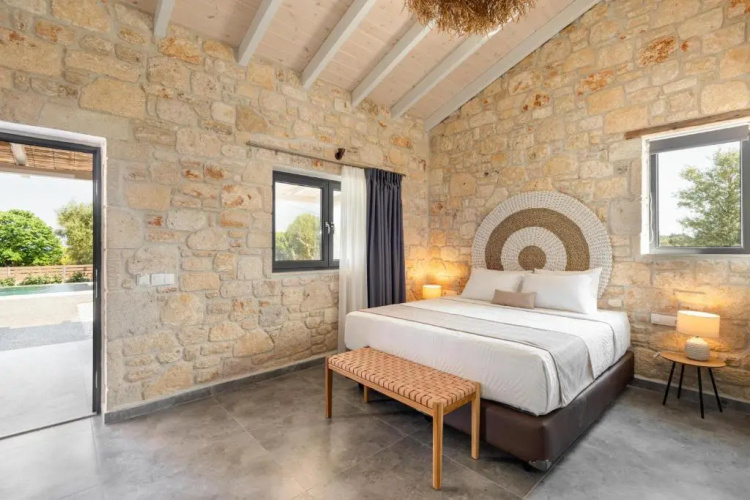 #FLH - "Four Olives" Luxury Rooms