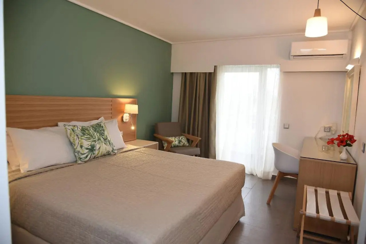 Palm Beach Hotel - Adults only