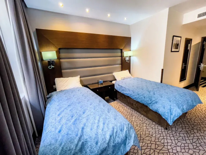 LHA Paddington