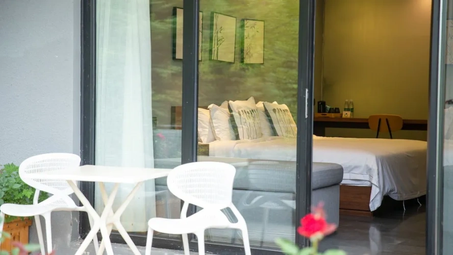 Grand Double room with garden view