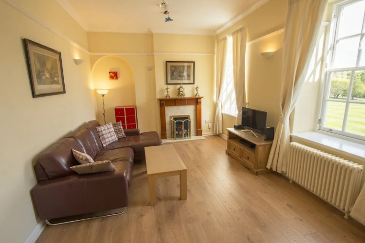 Balfour House ApartmentOver view