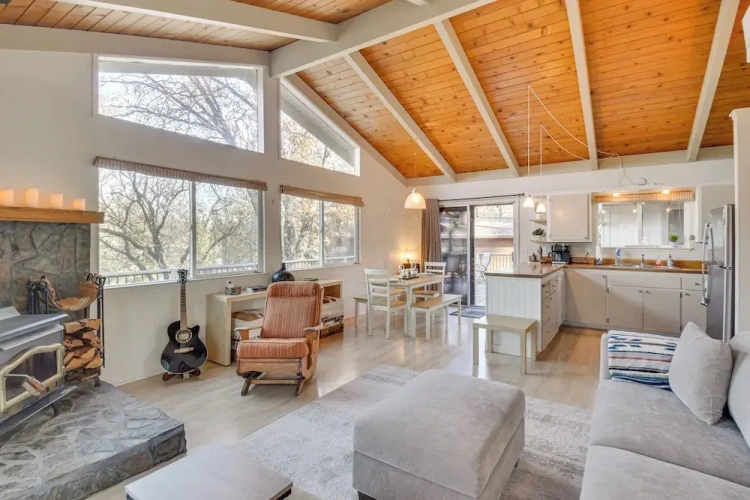 3 Bedrooms Cottage