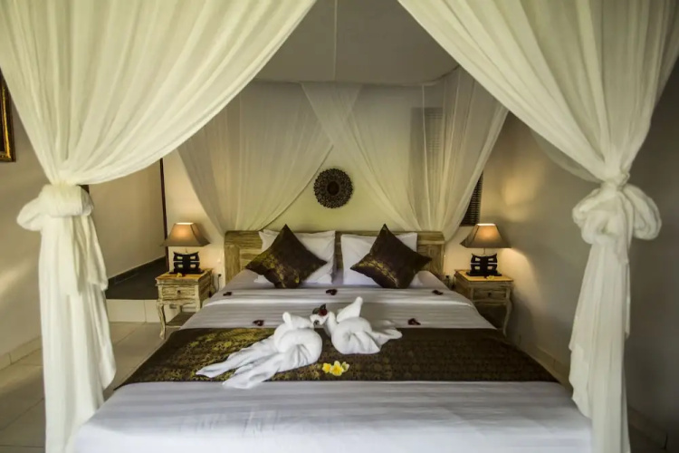 Akusara Guest House