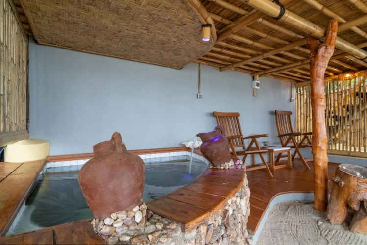 Deluxe Double Villa beachfront