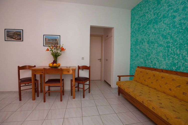 Cosmi Apartments by Estia