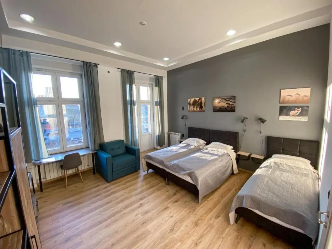 Standard Triple room