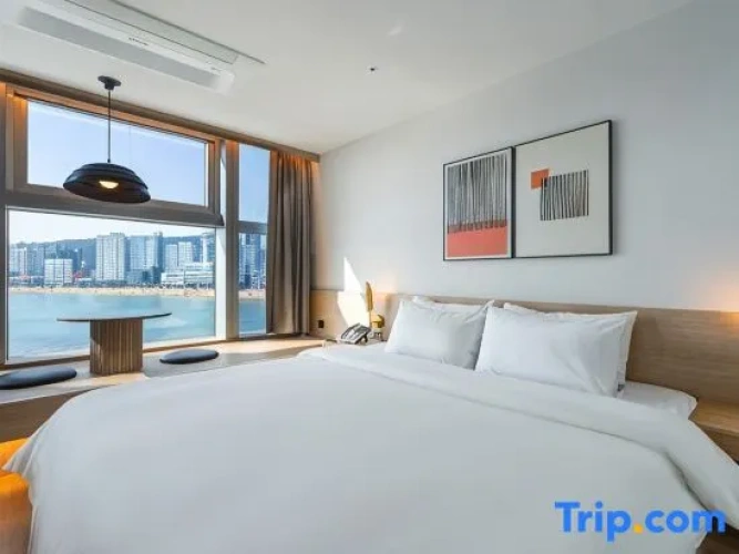 Deluxe Double Suite