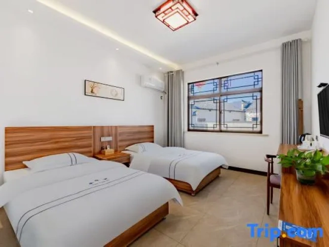 Standard Double room with courtyard view