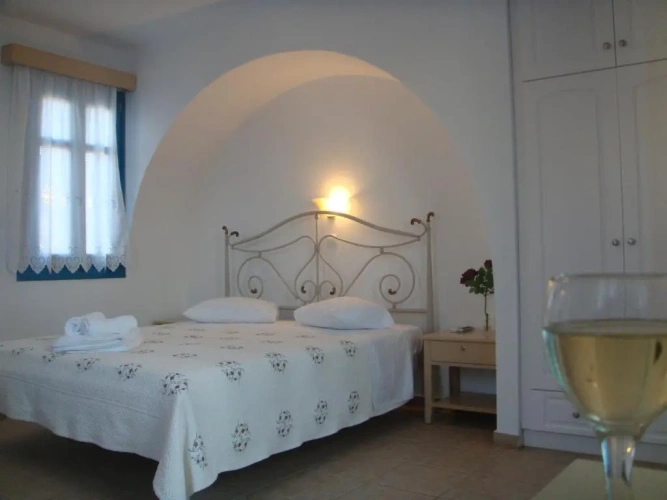 Standard Triple room with sea view