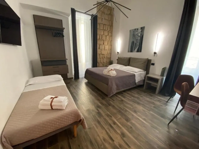 Deluxe Triple room