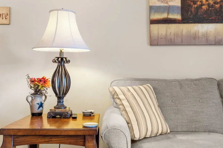 R&L Scenic Views Retreat for 4