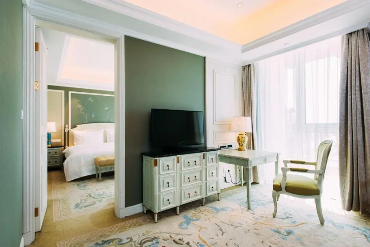 Luxury room with view