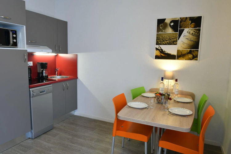 Appart-Hotel Mer & Golf City Bordeaux Bassins A Flot photo 26