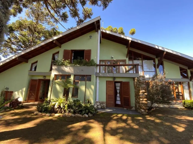 5 Bedrooms Double Cottage