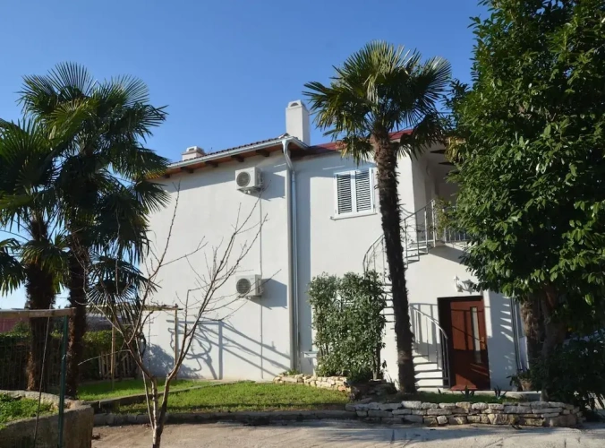 Studio with balcony