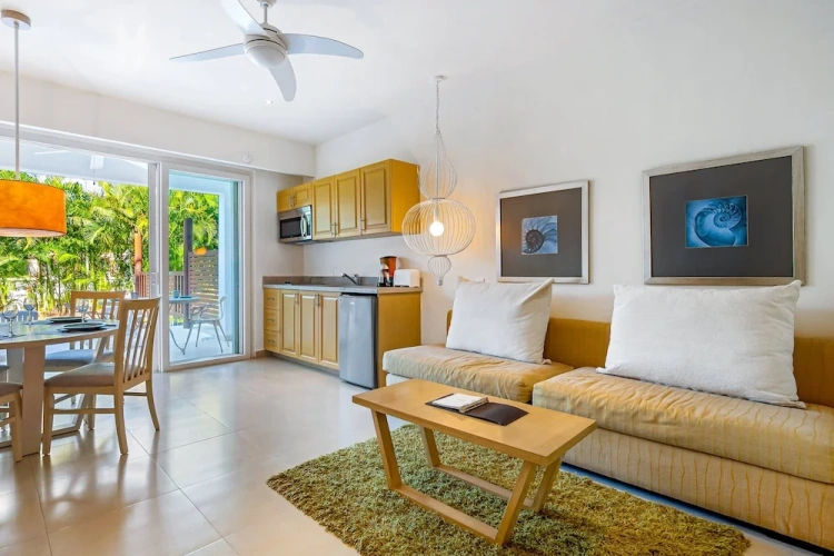 Double Suite with pool view