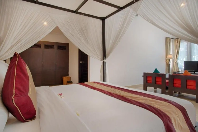 2 Bedrooms Family Villa