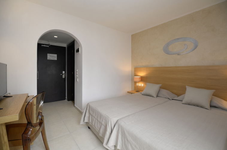 Golden Beach Hotel photo 6
