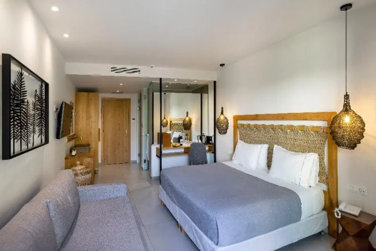 Superior Double room with balcony