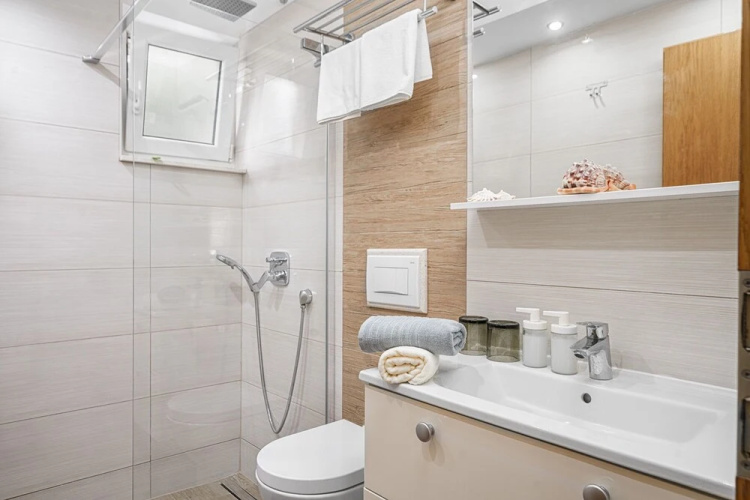 "air-conditioned Apartment on the Ground Floor With 2 Bedrooms"