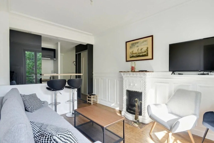 Modern Apartment nr Sacré Coeur for 6p - Image 14