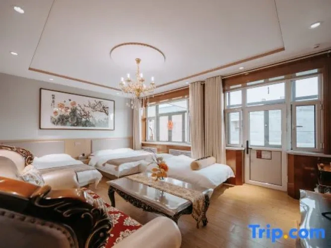 Deluxe Family room