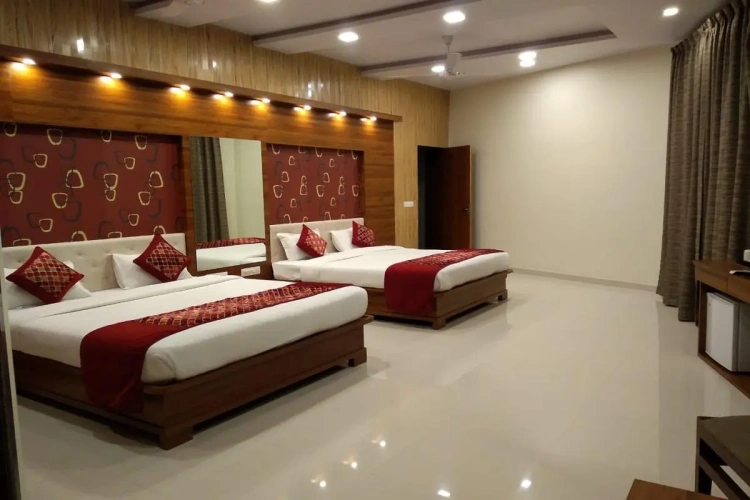 Deluxe Family Suite