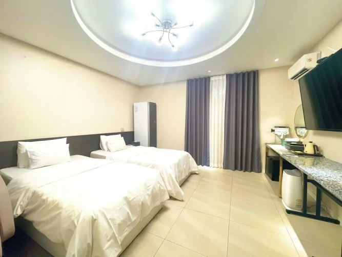Knox Hotel