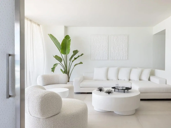 2 Bedrooms Amirandes Suite