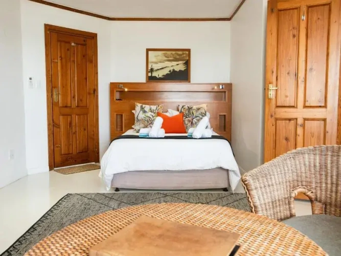 Classic Double room with balcony and with sea view