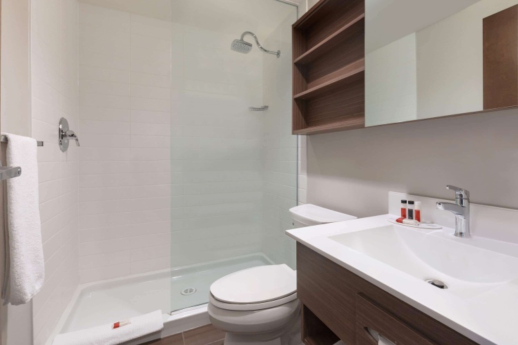 Microtel Inn & Suites By Wyndham Bonnyville photo 11