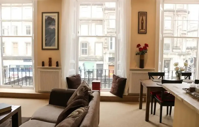 City Centre West End Apartment