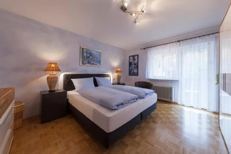 2 Bedrooms Apartment