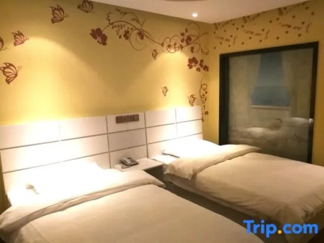 Economy Twin room