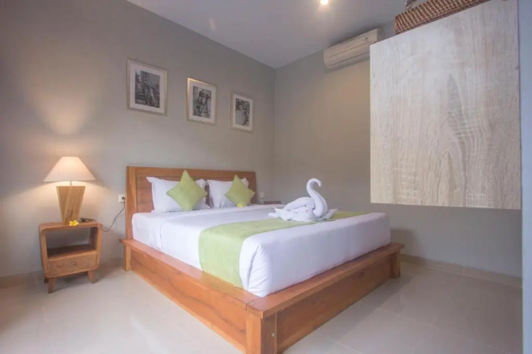 Nang Ade House