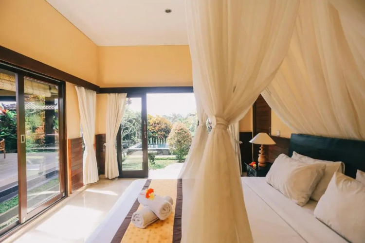 Puri Arta Villa