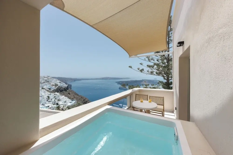 1 Bedroom Suite with balcony and with ocean view