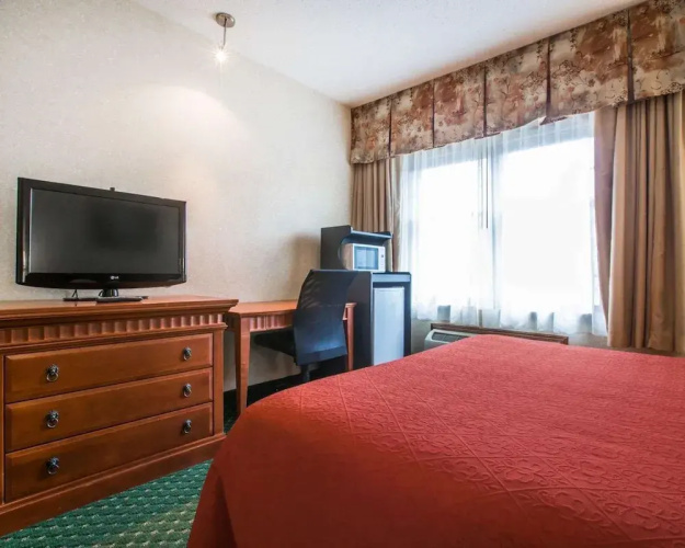 Quality Inn Glens Falls