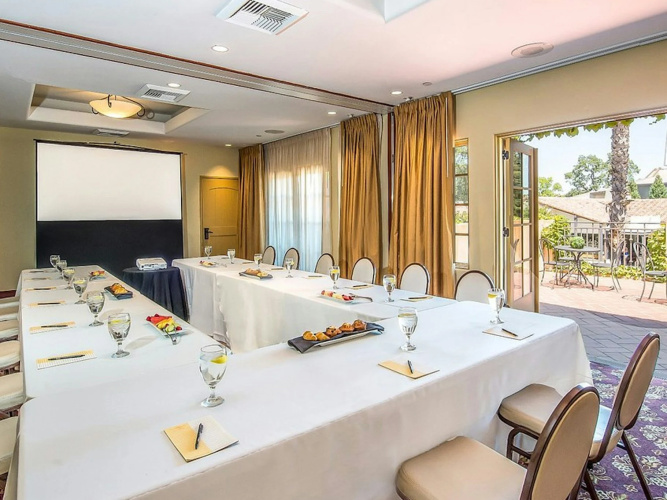 Hotel Los Gatos photo 19
