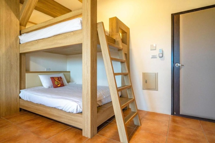 Deluxe Quadruple room