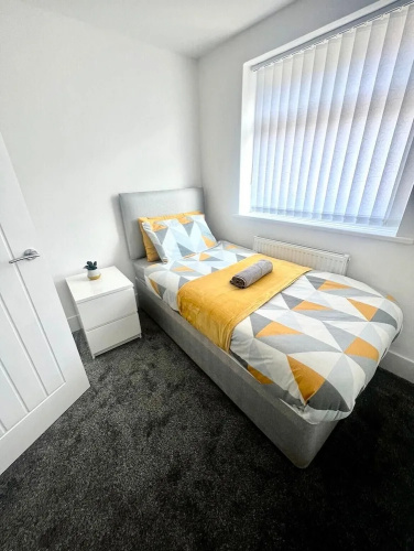 No 29 - Beautiful 4-bed House