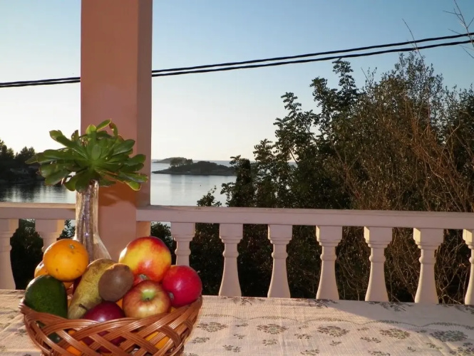 Apartments Franica