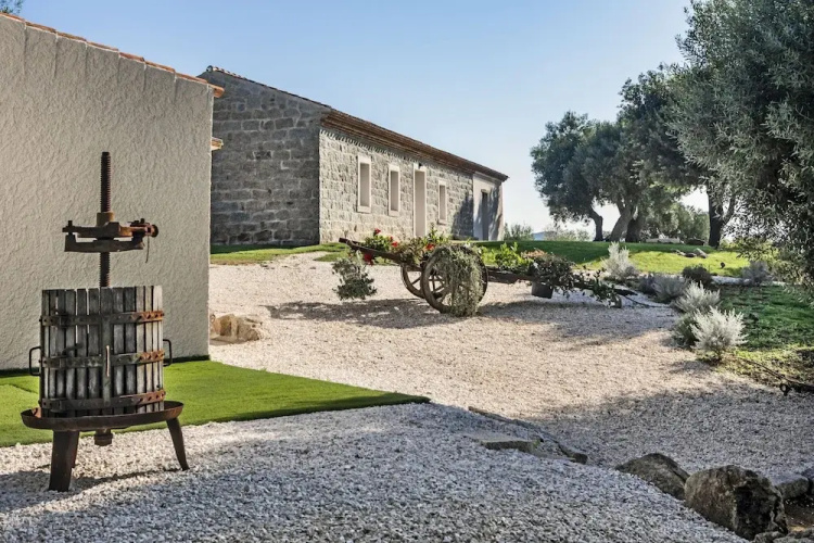 Uddastri Retreat