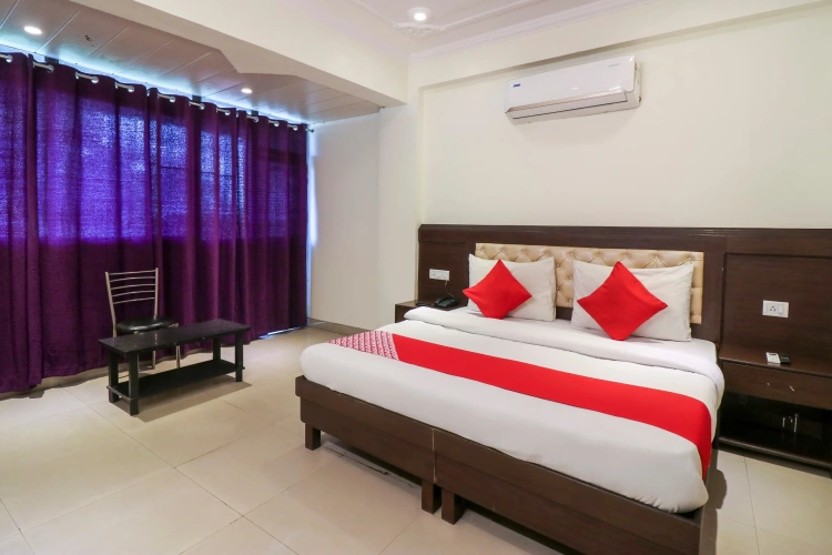 Classic room