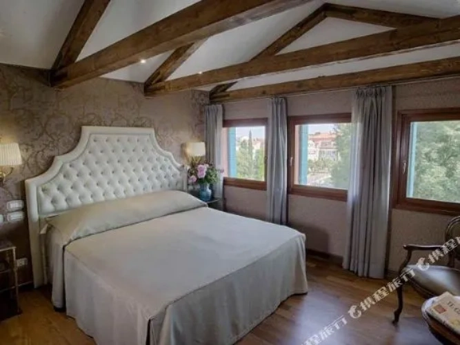 Superior Double Suite