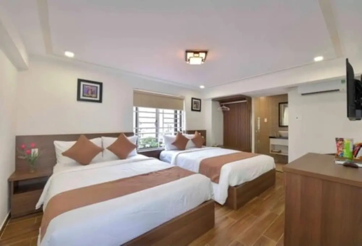 Standard Family room with balcony and with courtyard view