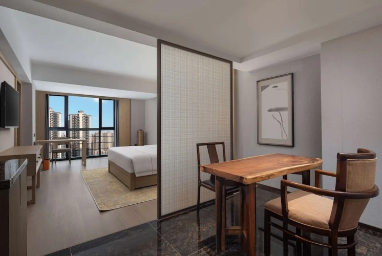 Double Suite