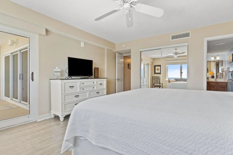 Sandy Key 825