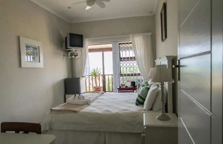 4 Carnoustie House